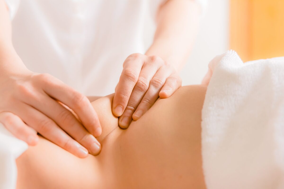 beautylogist-beauty-facial-skin-care-beauty-beautylove-bellezologia-bellezologa-belleza-masage-massage-estetica-torrevieja-estética-aesthethician-naturopatia-nathuropathy-facial-clean-facial-care-